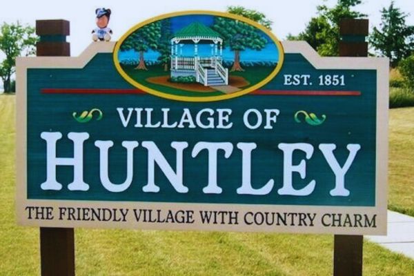 Image of Huntley, Illinois sign